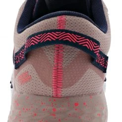 New Balance Fresh Foam Arishi Womens Trail Running Shoes