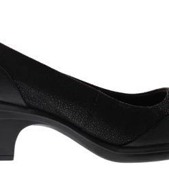 Clarks Of England Clarks Emily Alexa Black Leather Pumps Women's