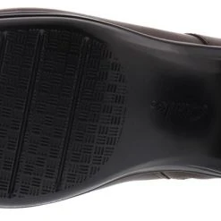 Clarks Of England Clarks Women's Emily Calle Fashion Boots 9 Clarks Of England Clarks Women's Emily Calle Fashion Boots