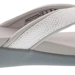 Clarks Of England Clarks Women's Brio Sol Comfort Flip Flops 16 Clarks Of England Clarks Women's Brio Sol Comfort Flip Flops
