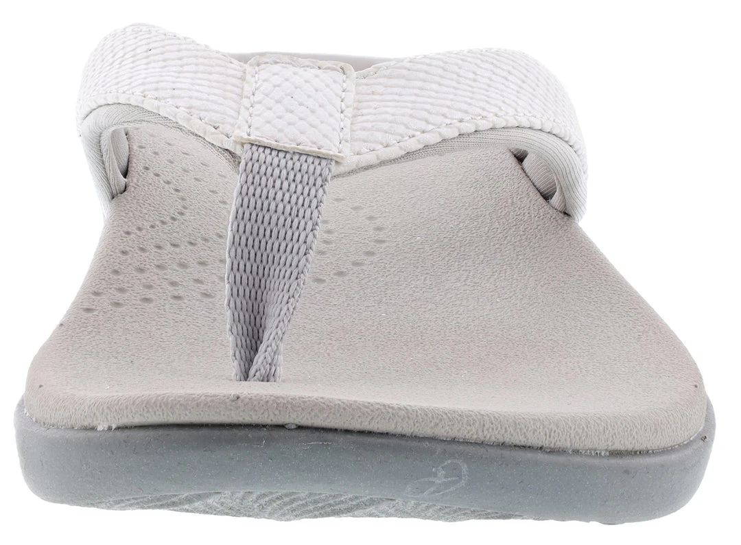 Clarks Of England Clarks Women's Brio Sol Comfort Flip Flops 8 Clarks Of England Clarks Women's Brio Sol Comfort Flip Flops