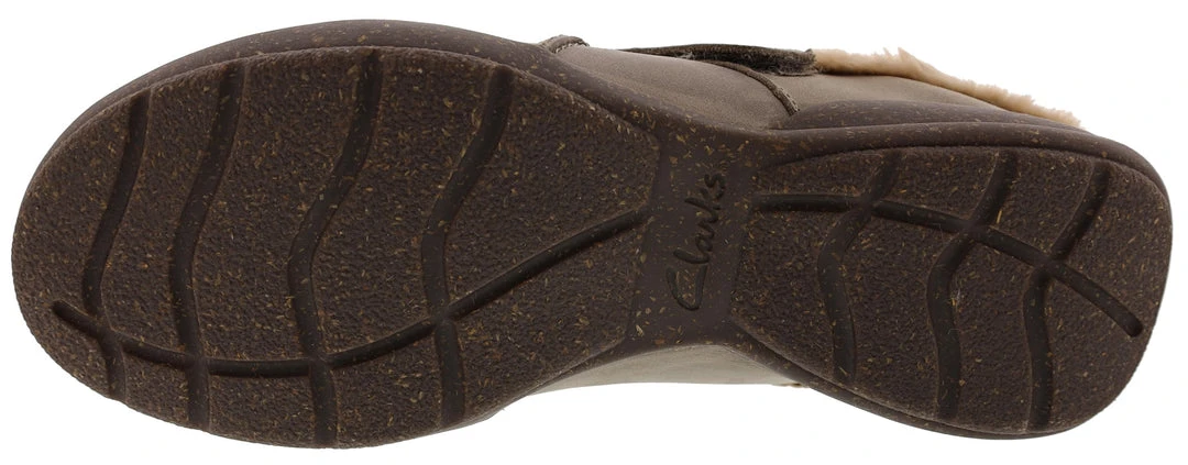 Clarks Women's Slip On Roseville Lined Winter Clogs 10 Clarks Women's Slip On Roseville Lined Winter Clogs