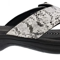 Clarks Of England Clarks Women Sandals Lightweight Flip Flops Breeze Sea Womens