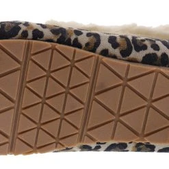 Clarks Of England Clarks Women's Indoor Outdoor Mocassin Slippers Dolly 16 Clarks Of England Clarks Women's Indoor Outdoor Mocassin Slippers Dolly