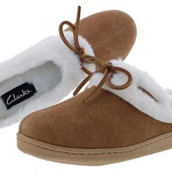 Clarks Women's Sydney Indoor & Outdoor Winter Slippers