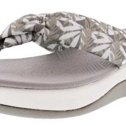 Clarks Of England Clarks Women's Summer Sandals Thick Sole Flip Flops Arla Glison