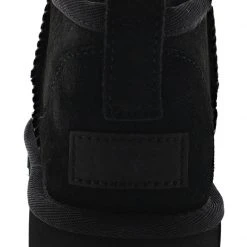 UGG Women's Classic Ultra Mini Ankle Winter Boots 18 UGG Women's Classic Ultra Mini Ankle Winter Boots