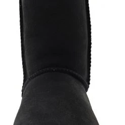 UGG Classic Short II Women Pull On Winter Boots