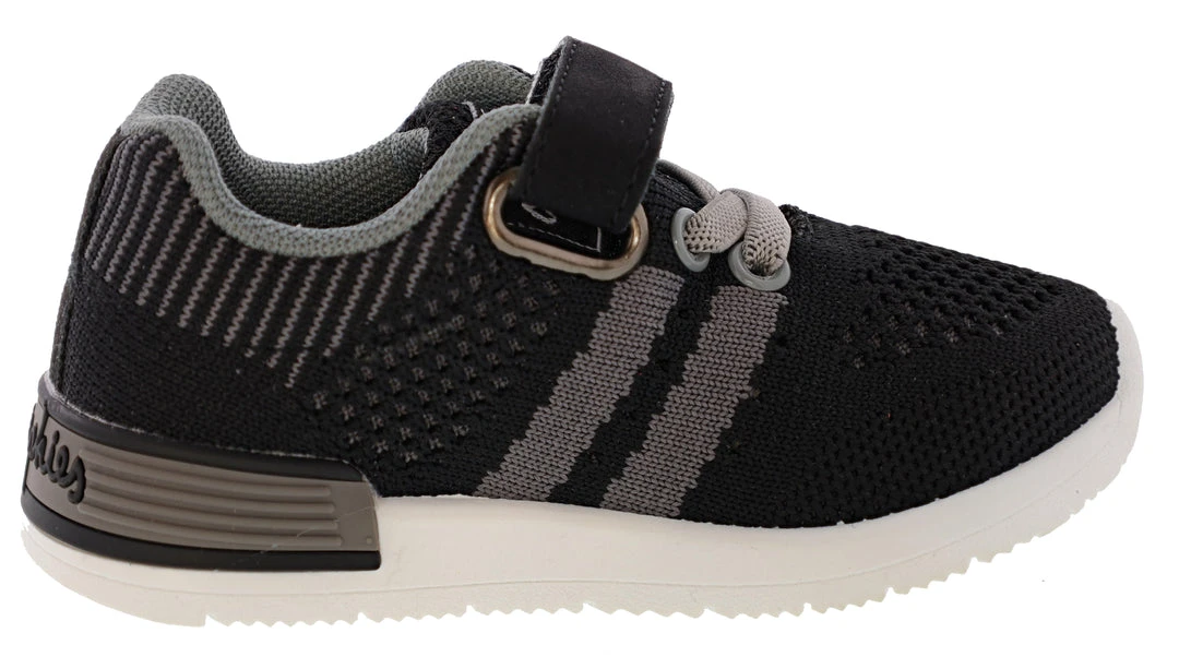 Kids Oomphies Toddler's Wynn Lightweight Hook And Loop Sneakers 2 Kids Oomphies Toddler's Wynn Lightweight Hook And Loop Sneakers