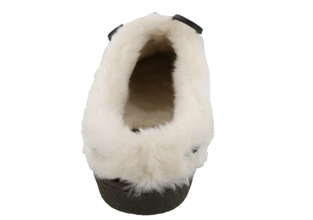 Clarks Of England Clarks Womens Winter Cozy Fur Easy On Lightweight Suede Slippers 4 Clarks Of England Clarks Womens Winter Cozy Fur Easy On Lightweight Suede Slippers