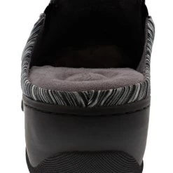 Softwalk Women's Alcon Narrow Width Slip On Clogs 119 Softwalk Women's Alcon Narrow Width Slip On Clogs