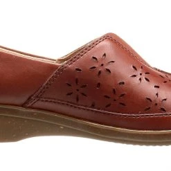 Clarks Of England Clarks Womens Slip On Easy On And Off Dress Casual Flats 20 Clarks Of England Clarks Womens Slip On Easy On And Off Dress Casual Flats