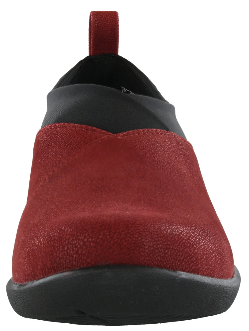 Clarks Of England Clarks Women Sillian Greer Red Slip On Casual Shoes 3 Clarks Of England Clarks Women Sillian Greer Red Slip On Casual Shoes