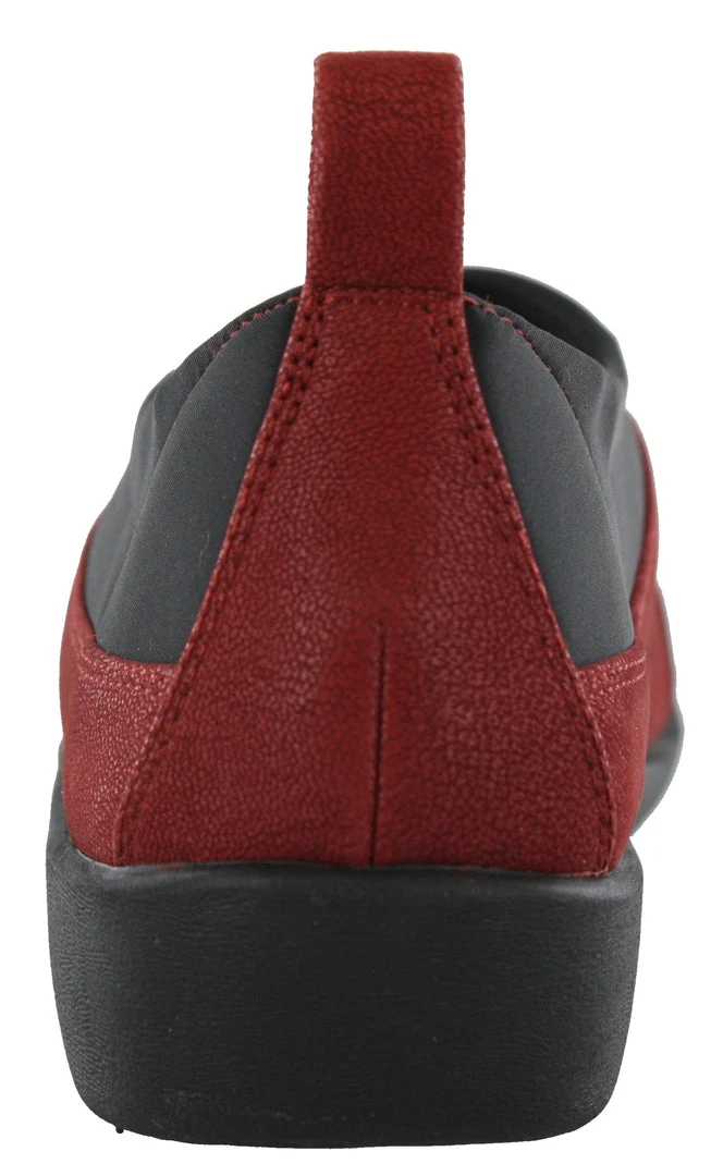 Clarks Of England Clarks Women Sillian Greer Red Slip On Casual Shoes 4 Clarks Of England Clarks Women Sillian Greer Red Slip On Casual Shoes