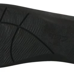 Clarks Of England Clarks Women Sillian Greer Red Slip On Casual Shoes 9 Clarks Of England Clarks Women Sillian Greer Red Slip On Casual Shoes