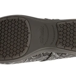 Grey Anatomy By Softwalk Meredith Sport Nursing Clogs 4 Grey Anatomy By Softwalk Meredith Sport Nursing Clogs