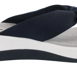 Clarks Of England Clarks Women Arla Glison Thong Sandals With Arch Support 67 Clarks Of England Clarks Women Arla Glison Thong Sandals With Arch Support