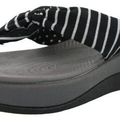 Clarks Of England Clarks Women Arla Glison Thong Sandals With Arch Support 71 Clarks Of England Clarks Women Arla Glison Thong Sandals With Arch Support