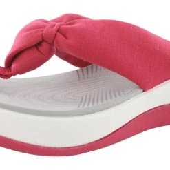Clarks Of England Clarks Women Arla Glison Thong Sandals With Arch Support 101 Clarks Of England Clarks Women Arla Glison Thong Sandals With Arch Support