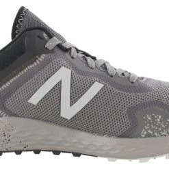 New Balance Arishi Fresh Foam Trail Running Shoes Men