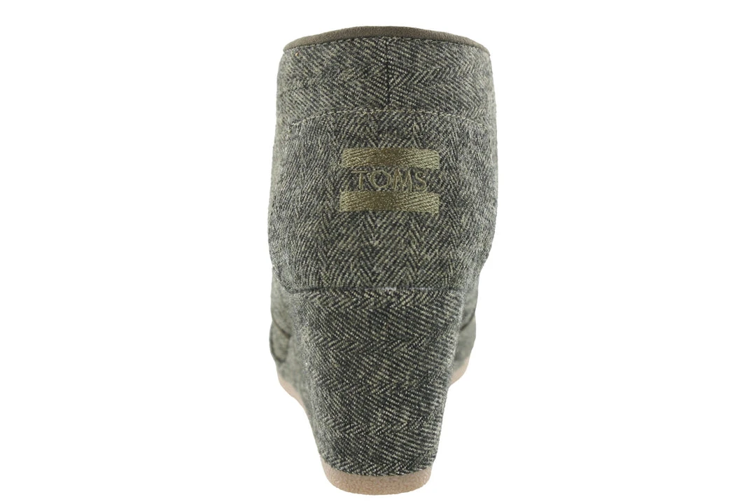 Toms Women Desert Wedge Lace Up Booties 9 Toms Women Desert Wedge Lace Up Booties