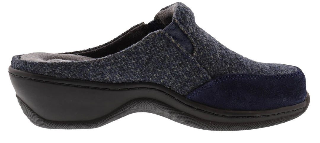 Softwalk Women's Alcon Slip On Clogs 21 Softwalk Women's Alcon Slip On Clogs
